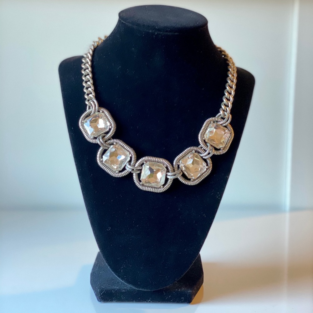 Statement necklace - Picture 2 of 6